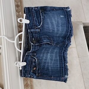 π ABERCROMBIE Dark Destroyed Mini Skirt π